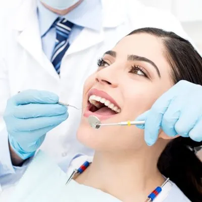 Best veneers teeth in Surat